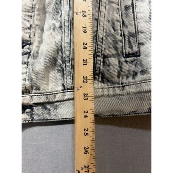 Guess Denim Jacket Womens Small Gray Bleach Button Up Long Sleeve Coat Ladies - Picture 7 of 8